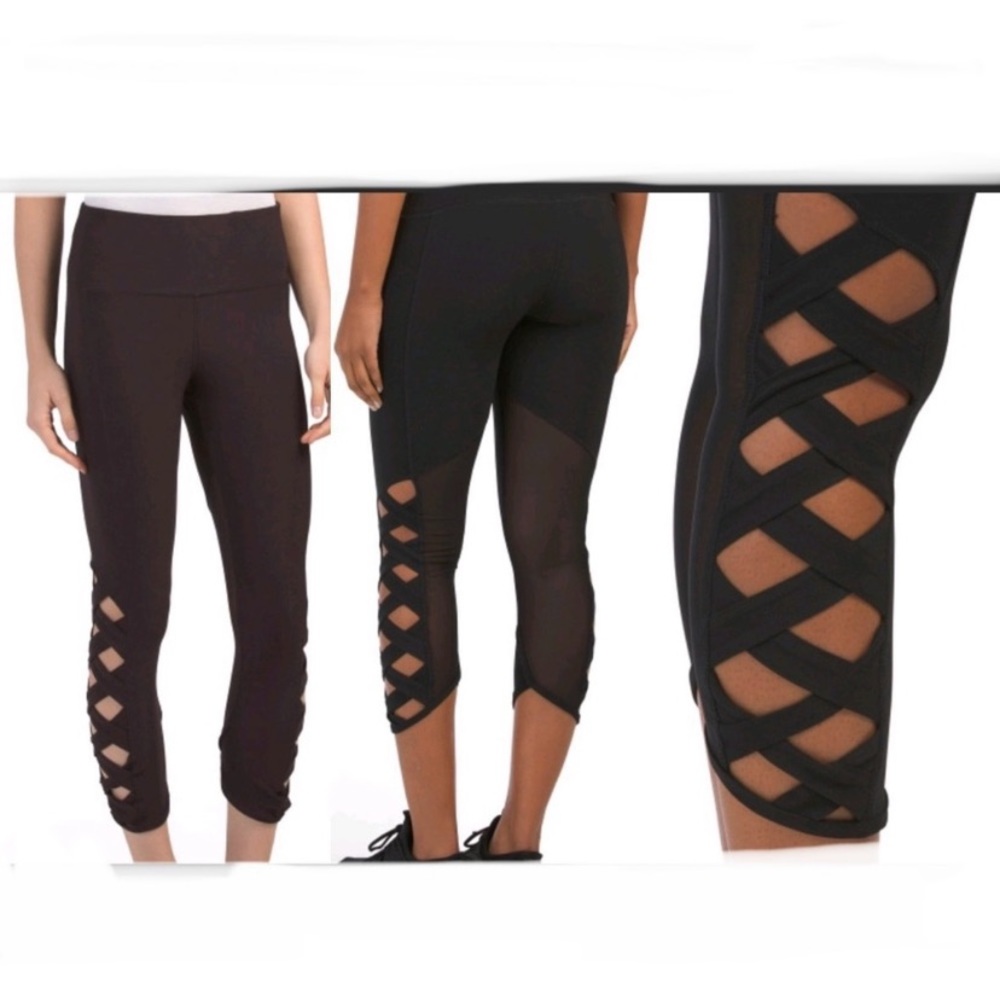5 for 25🎈Like new side cute out VOGO leggings